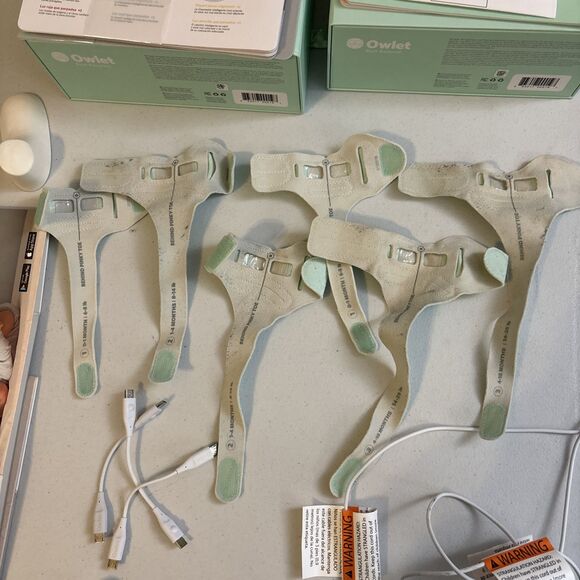 Owlet Smart Sock 2 Baby Monitor 0-18 Months Heart Rate Oxygen Lot Of 2 Untested - Picture 12 of 14